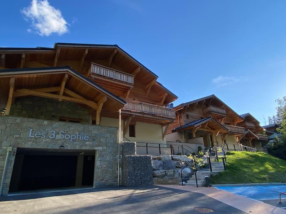 Gorgeous 2 Bedroom, 2 Full Bath, Ski In Apartment! Winner Of 2025 And 2024 Traveller Award! Morzine Exterior photo